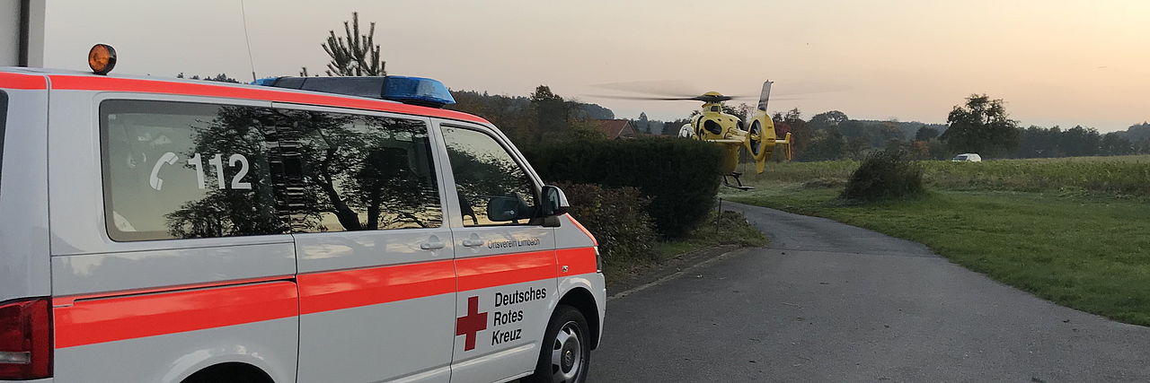 HVO des DRK Limbach im Einsatz mit ADAC Rettungshubschrauber